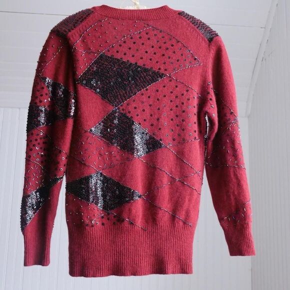 Burgundy angora blend sweater with black beading and sequins‎ - Picture 4 of 7